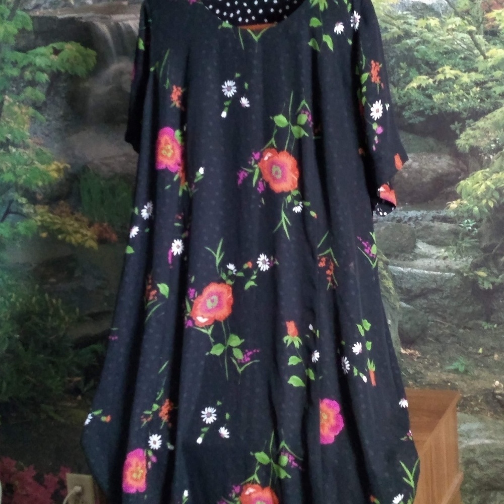 Roamans Reversible Black Print / Dotted Dress